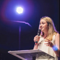 Natalie Broman photo